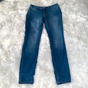 Refuge skinny jeans light wash